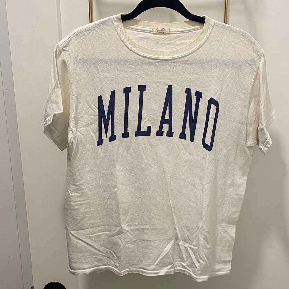 Brandy Melville Milano Tee